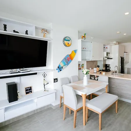 Apartamento U-go - Frente Al Mar En La Boquilla *